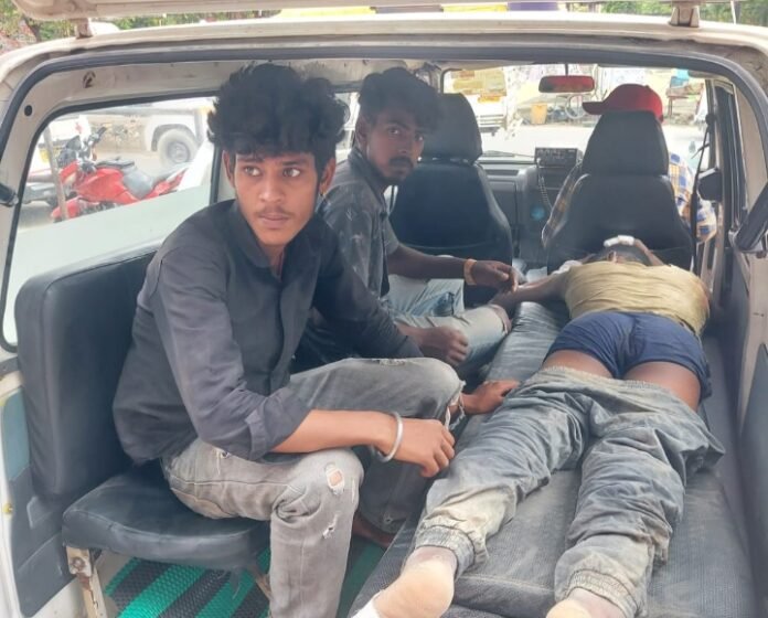 लिफ्ट टूटकर गिरी लिफ्ट टूटकर गिरी