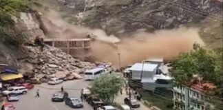 हिमाचल के किन्नौर में बादल फटने से तबाही, NH-5 बंद, राज्य की 60 सड़कें हुईं ब्लॉक हिमाचल प्रदेश