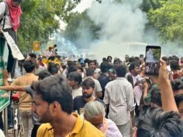 संसद मार्च के लिए जंतर-मंतर पर उमड़ा युवाओं का सैलाब, “पुलिस ने किया लाठीचार्ज, दागे आंसू गैस गोले” संसद मार्च