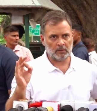 राहुल गांधी