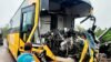 वाराणसी से दिल्ली जा रही बस ट्रक से टकराई, ड्राइवर- कंडक्टर की मौत, 20 से अधिक यात्री घायल बस ट्रक से टकराई