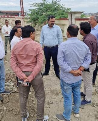 एलडीए का दावा, ‘अनंत नगर के आठ हजार पेड़ों को काटने की जगह करेंगे शिफ्ट, दो ठेकेदारों पर भी लगाया जुर्माना’ अनंत नगर योजना