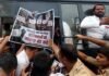 लखनऊ में जौहर यूनिवर्सिटी व ‘CJP’ के समर्थन में सड़क पर उतरे छात्र, प्रदर्शन में पुलिस से धक्का-मुक्की लखनऊ में प्रदर्शन