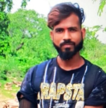 तेज रफ्तार कंटेनर ने बाइक सवार युवक को मारी टक्कर, मौके पर मौत तेज रफ्तार कंटेनर