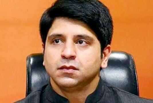 भाजपा के राष्ट्रीय प्रवक्ता शहजाद पूनावाला ने छोड़ी बीजेपी शहजाद पूनावाला