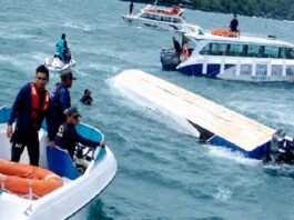 वियतनाम में पर्यटकों से भरी नाव समुद्र में पलटी, 15 भारतीय की मौत, हेल्पलाइन नंबर जारी वियतनाम