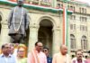पुण्यतिथि पर अटल बिहारी वाजपेयी को श्रद्धांजलि अर्पित कर CM योगी ने कहा, पद-दल से ऊपर उठ हमेशा राष्ट्र को रखा सर्वोपरि अटल बिहारी