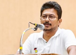तमिलनाडु में पूर्व डिप्टी सीएम गिरफ्तार, एक्ट्रेस पर किया था विवादित कमेंट तमिलनाडु