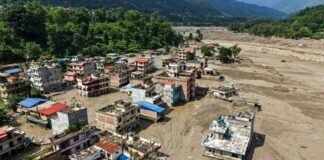 नेपाल में बाढ़ के बाद यूपी में बढ़ा महासंकट, वैज्ञानिकों ने दी चेतावनी नेपाल में बाढ़