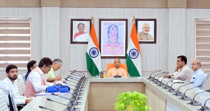 सीएम योगी सीएम योगी
