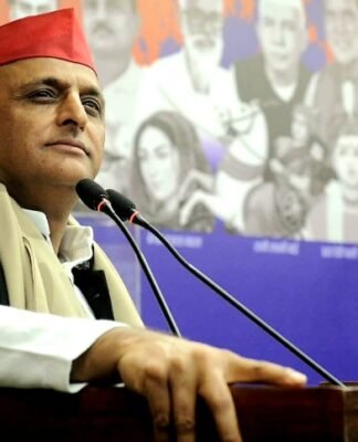 अखिलेश यादव
