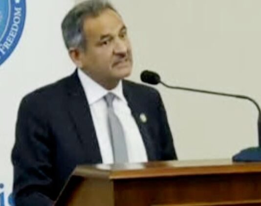 मोहन भागवत की US यात्रा से पहले USCIRF की मांग, RSS के खिलाफ लगाए जाएं प्रतिबंध मोहन भागवत