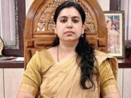 यूपी की IAS दिव्या मित्तल ने दिया इस्तीफा, शेयर किया भावुक पोस्ट दिव्या मित्तल