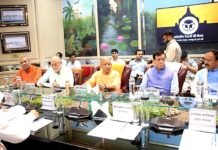 सत्र से पहले हुई सर्वदलीय बैठक, सत्ता-विपक्ष ने सदन की गरिमा बनाए रखने पर जताई सहमति सर्वदलीय बैठक