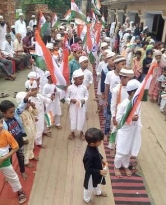 यूपी के सभी मदरसों में मनाया जाएगा “हर घर तिरंगा अभियान”: दानिश अंसारी हर घर तिरंगा