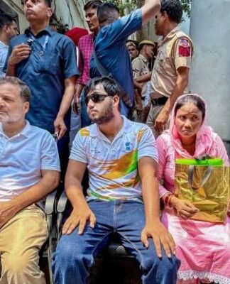 राहुल गांधी