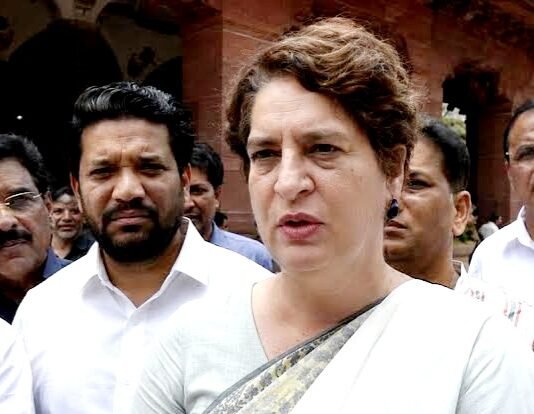 विपक्ष का प्रदर्शन