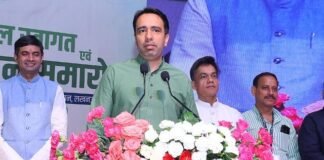 लखनऊ पहुंचे जयंत चौधरी ने साधा अखिलेश यादव पर निशाना, “PDA नहीं, यह है उनकी पीड़ा” लखनऊ में जयंत चौधरी