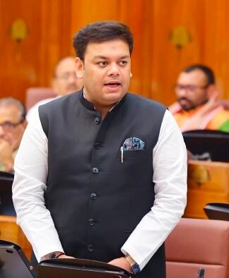 शिक्षा मंत्री का दावा, यूपी में शिक्षक को हर स्तर पर शैक्षिक सहयोग देना ही योगी सरकार का प्रयास शिक्षा मंत्री संदीप सिंह