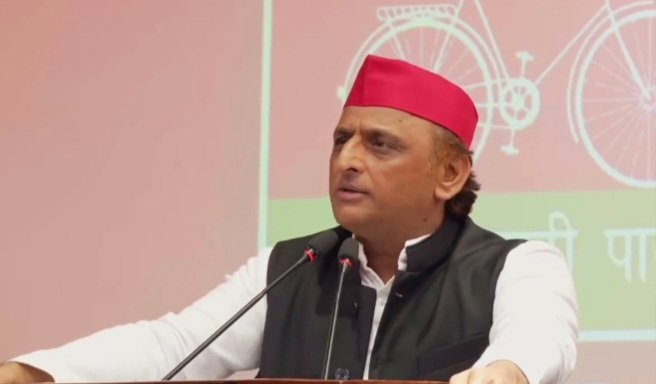 अखिलेश यादव अखिलेश यादव