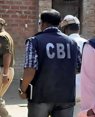 रिश्वत लेते पकड़े गए RDSO के दो अफसरों समेत चार गिरफ्तार, लखनऊ-कोलकाता-बिहार में CBI की छापेमारी आरडीएसओ