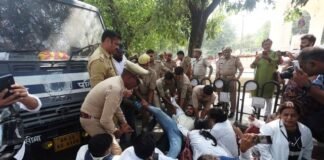 बॉन्डेड डॉक्टर