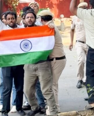 प्रदर्शन करने जंतर-मंतर पहुंचे CJP के सौरव दास, आशुतोष रांका को पुलिस ने हिरासत में लिया सीजेपी