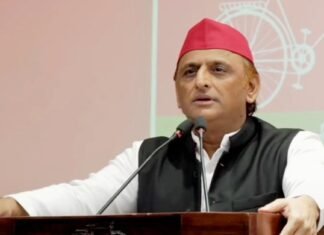 अखिलेश यादव