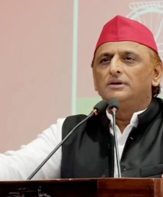 MLC चुनाव में सपा ने बदले दो प्रत्याशी, कमलेश यादव की जगह संजय त्रिपाठी को दिया मौका अखिलेश यादव