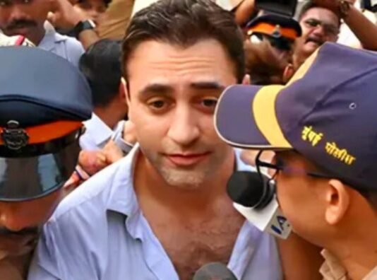 CJP प्रदर्शन में शामिल होने के बाद पुलिस ने दिया इमरान खान को 28 अक्टूबर तक भारत छोड़ने का नोटिस इमरान खान