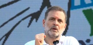 जनसभा में बोले राहुल, “मतदाताओं के वोट की चोरी करते हैं ज्ञानेश कुमार, मोदी-अमित व RSS पर भी साधा निशाना” राहुल गांधी