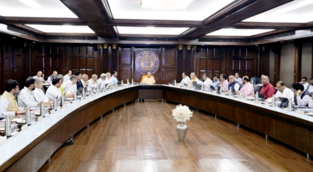 यूपी कैबिनेट यूपी कैबिनेट